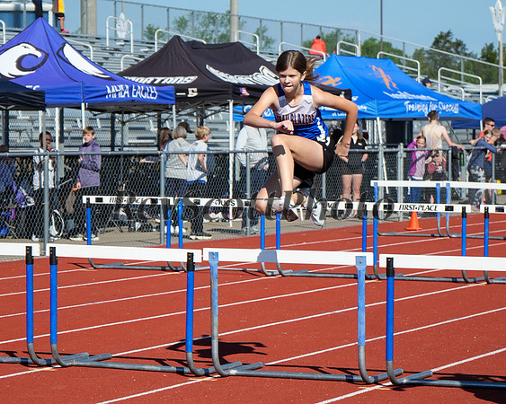5/2/26 HXN Track and Field HS Girls 100m Hurddles