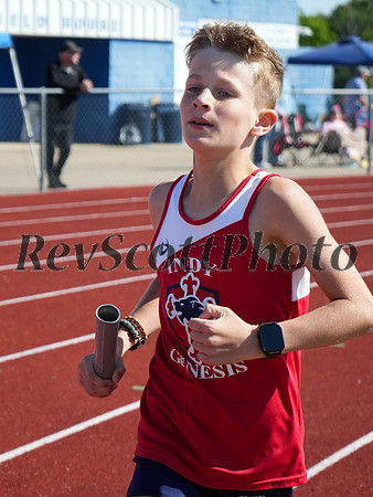 5/2/26 HXN T&F 4x800 Relay