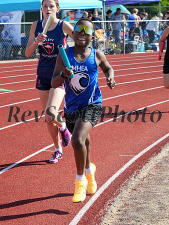 5/2/26 HXN T&F 4x800 Relay
