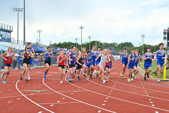 5/2/26 HXN T&F 3200m