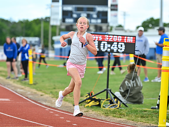 5/2/26 HXN T&F 3200m