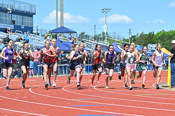 5/2/26 HXN T&F 1600m