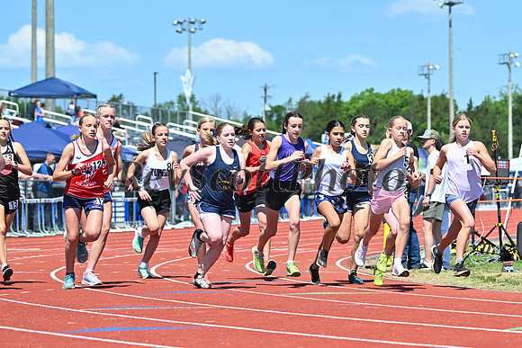 5/2/26 HXN T&F 1600m