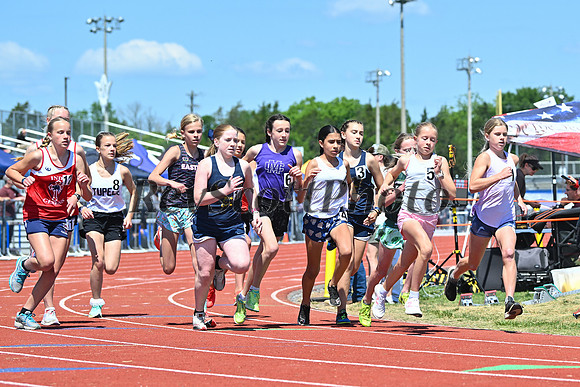 5/2/26 HXN T&F 1600m