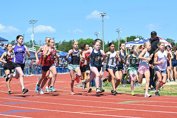 5/2/26 HXN T&F 1600m
