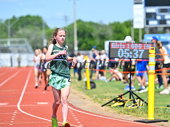 5/2/26 HXN T&F 1600m
