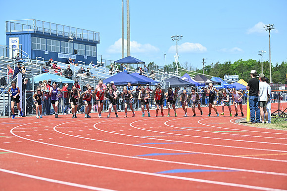 5/2/26 HXN T&F 1600m
