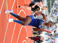 4x100